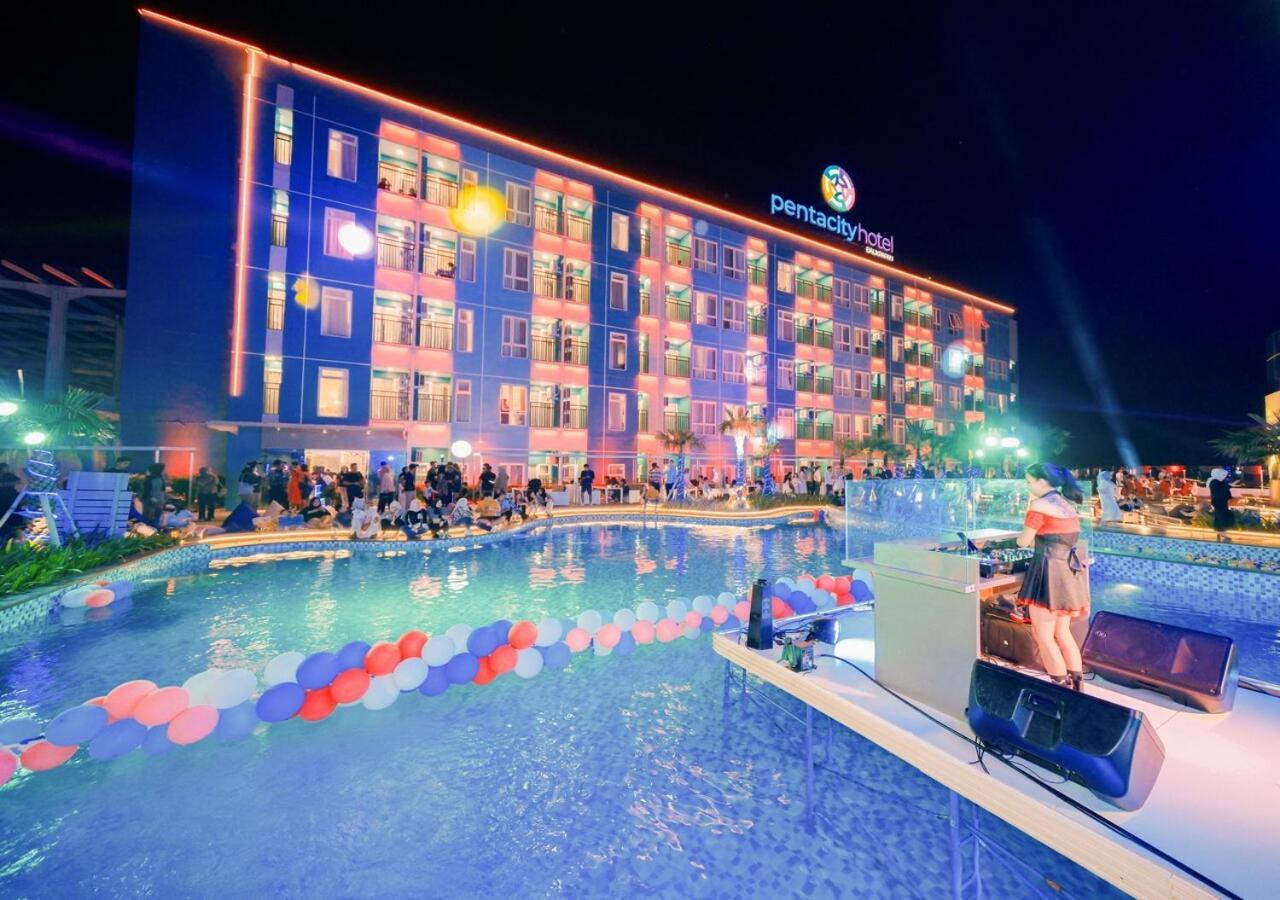 Pentacity Hotel Balikpapan 외부 사진