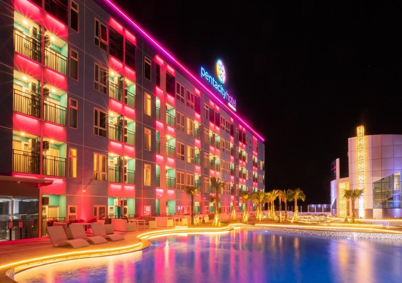 Pentacity Hotel Balikpapan 외부 사진